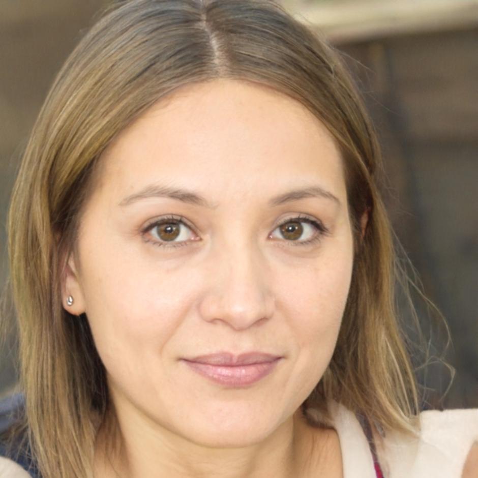 Retrato profesional de Aitana Fuster, instructora de finanzas corporativas